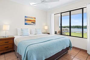 Balcony - Cayman Quays (Noosaville)