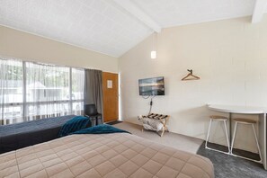 Estudio estándar (Studio Unit) | Tabla de planchar con plancha, cunas gratuitas y camas extra gratis