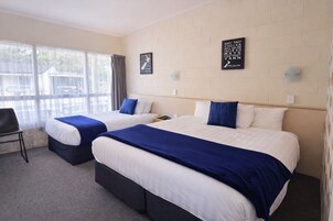 标准开间 (Studio Unit) | 熨斗/熨板、免费婴儿床、免费折叠床/加床、免费 WiFi