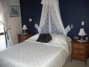 Quarto standard, sacada (Suite) | Roupas de cama premium, Wi-Fi de cortesia