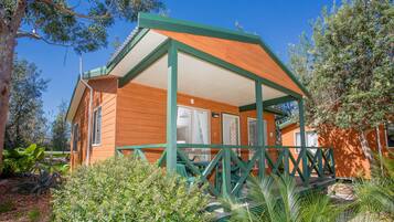 Villa - Daily | Exterior