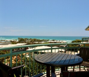 1 bedroom, in-room safe, individually decorated, individually furnished - Sunshine Towers (Maroochydore)
