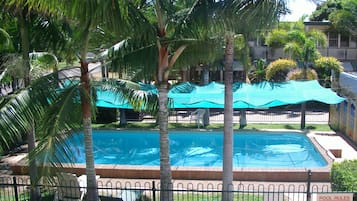 Utomhuspool