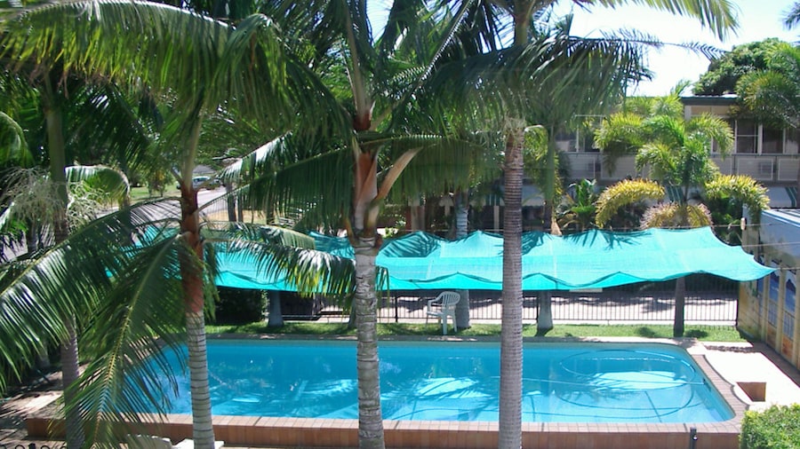 Palm Waters Holiday Villas