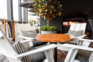 Terrace/patio - 5 Rooms At The Stirling Hotel (Stirling)