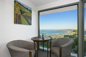 Iron/ironing board, free WiFi, bed sheets - Arthurs Views (Arthurs Seat)