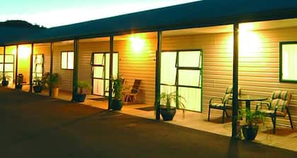 Coromandel Court Motel