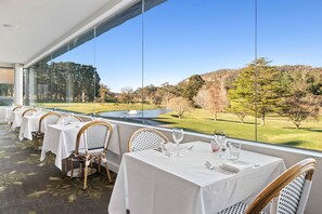 Daily continental breakfast (AUD 35 per person)