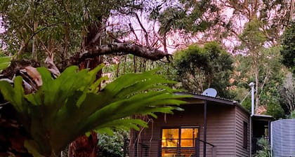 Whispering Valley Cottage Retreat