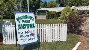 Front of property - Yungaburra Park Motel (Yungaburra)