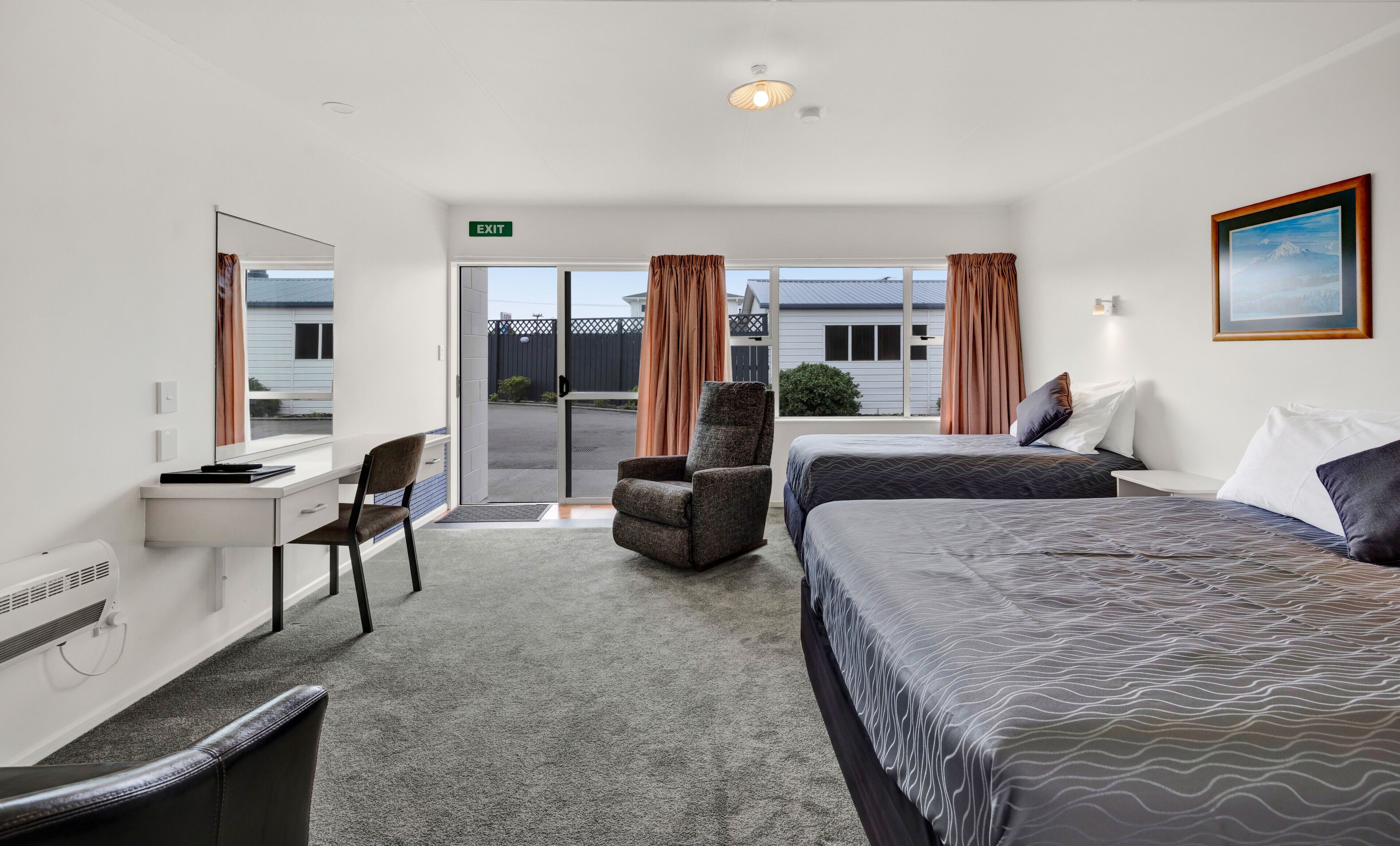 雙床房 | 書桌、熨斗/熨衫板、免費 Wi-Fi、床單