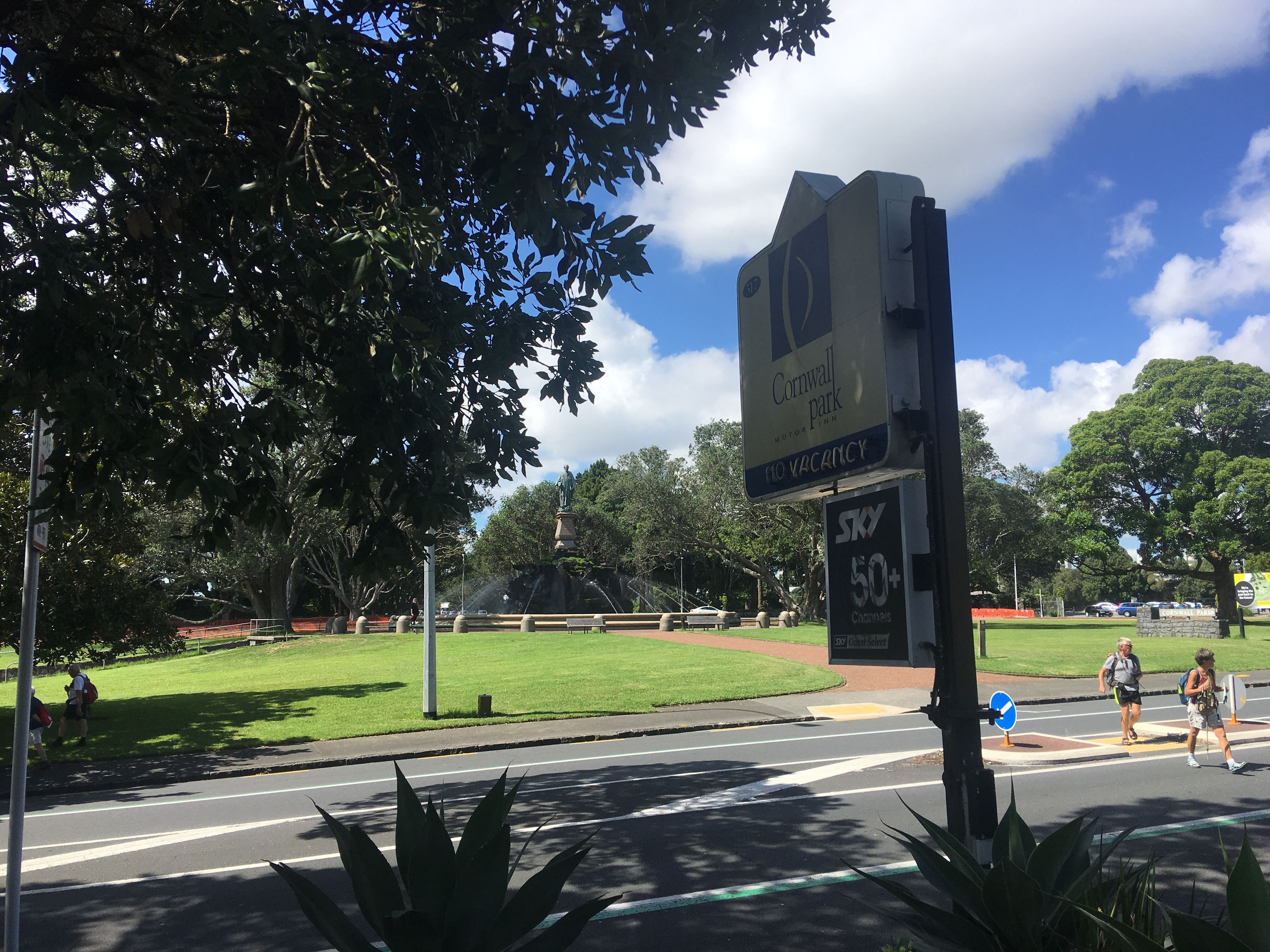Photo - Cornwall Park Motor Inn