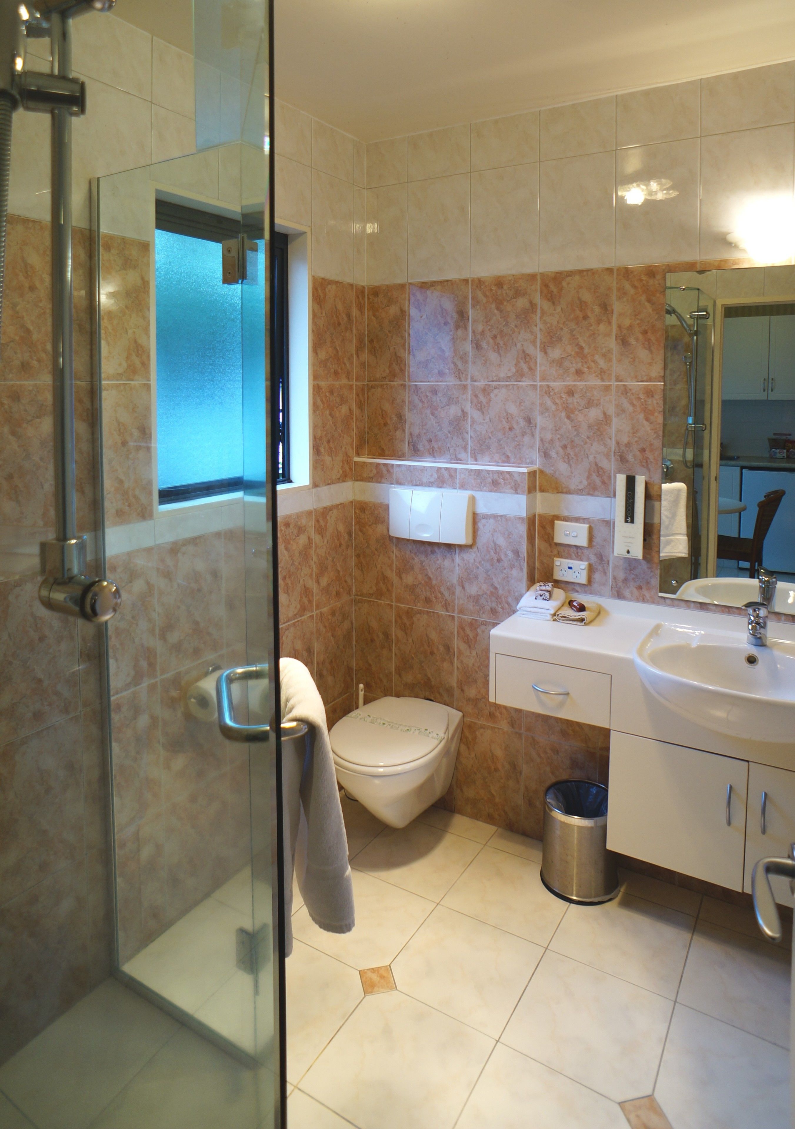 Photo - Cornwall Park Motor Inn