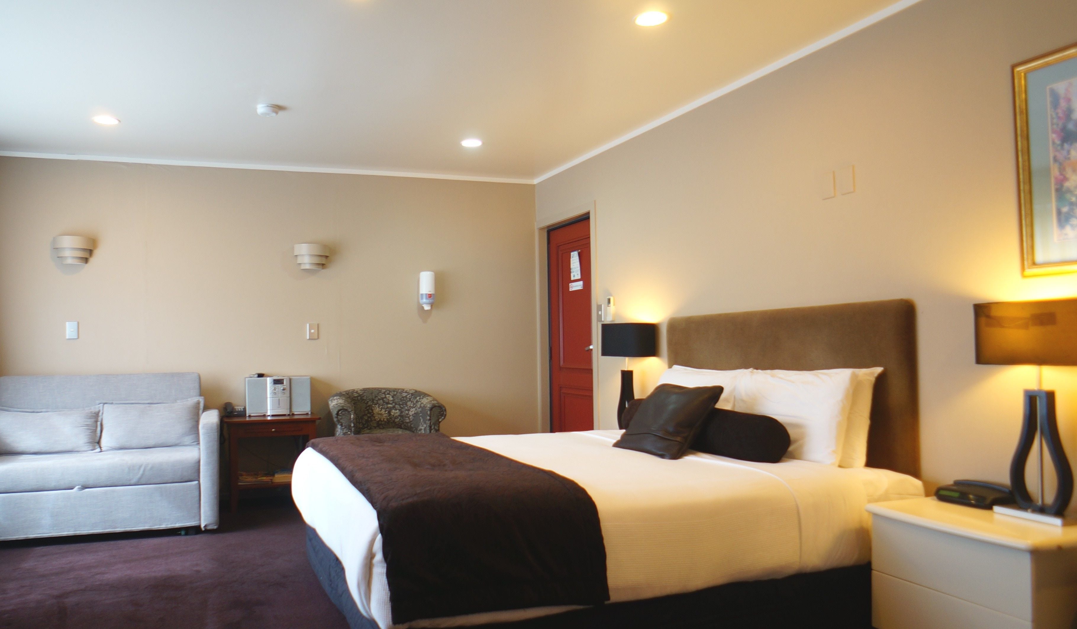 Photo - Cornwall Park Motor Inn
