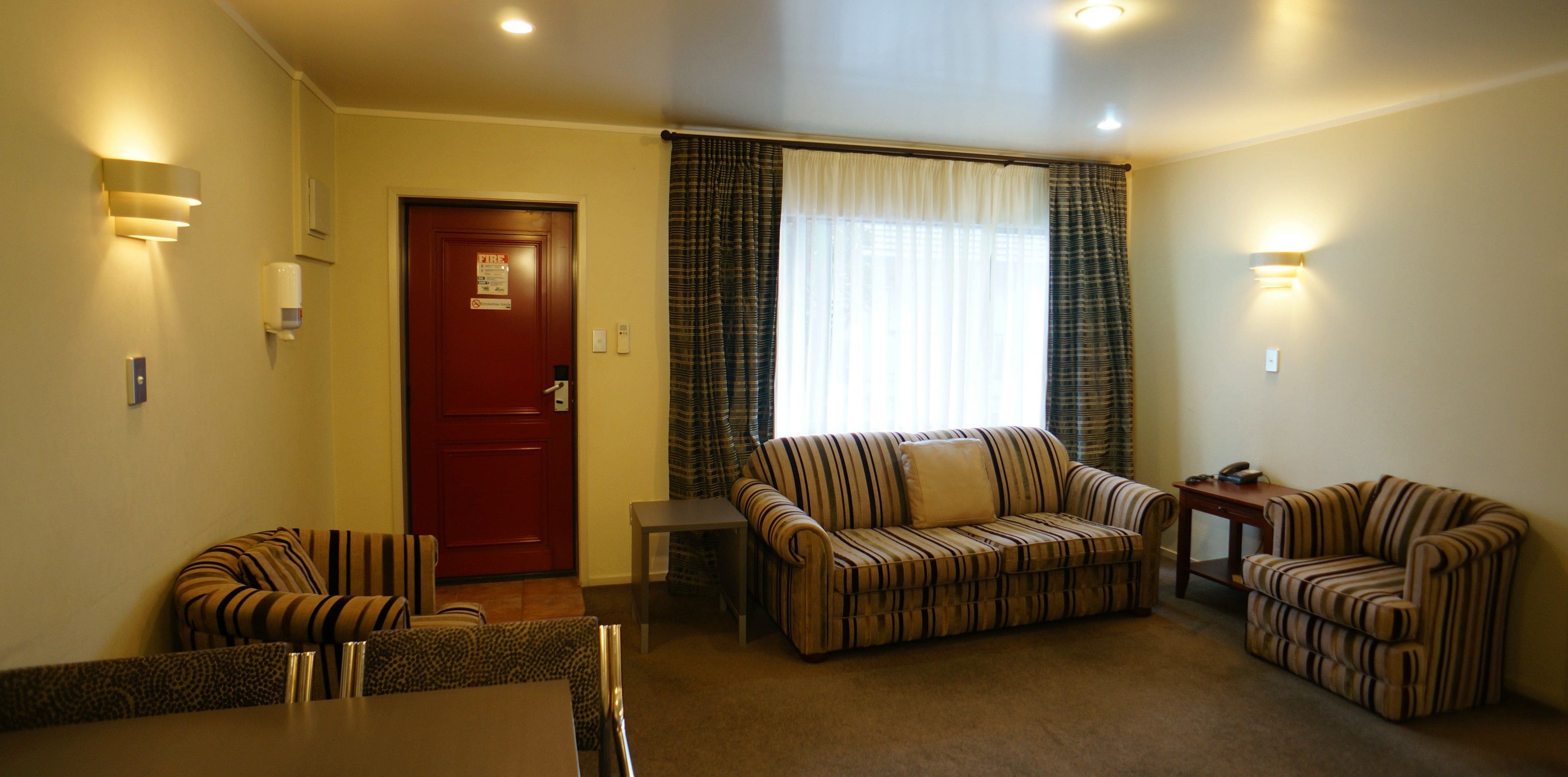 Photo - Cornwall Park Motor Inn