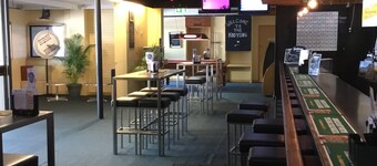 Kooyong Hotel