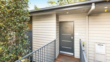 Villa, River View | Blackout curtains, soundproofing, iron/ironing board, cots/infant beds