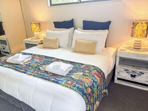 遮光窗帘、隔音、熨斗/熨衣板、婴儿床