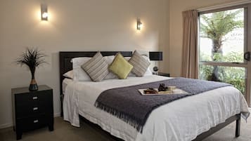 標準客房, 1 張加大雙人床, 露台, 花園景 | 客房景觀