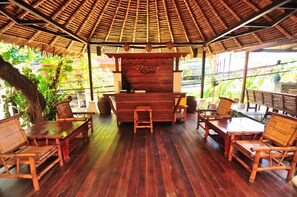 Reception - Chunut House Resort (Ko Phi Phi)