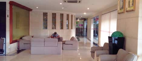 Sala de estar en el lobby