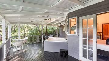 Standard Room, Balcony (Chablis King Spa) | Terrace/patio