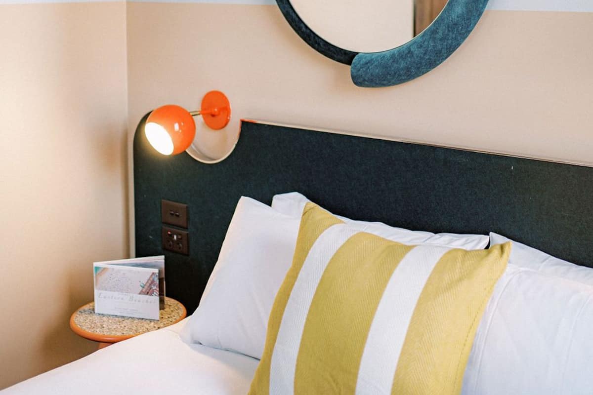 Standaard tweepersoonskamer, 1 tweepersoonsbed | 1 slaapkamer, een minibar, een kluis op de kamer