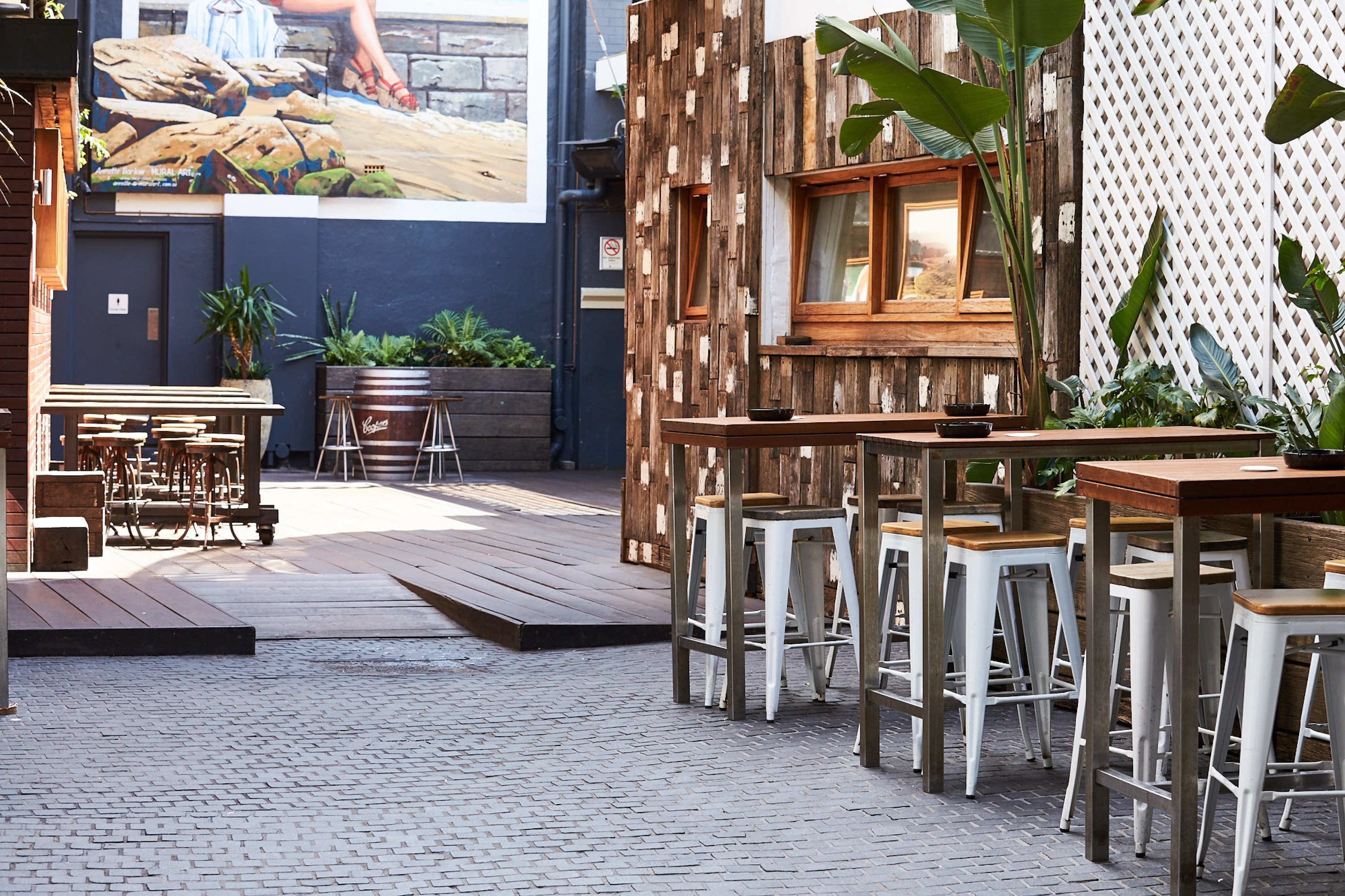 Quầy bar trên bãi biển