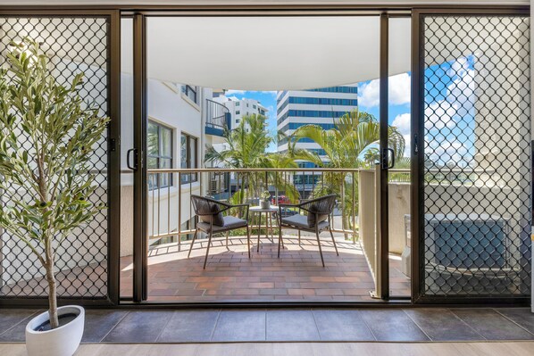 2 Bedroom Superior Apartment (Stair Access) | 露台