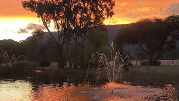 Mặt tiền nơi lưu trú