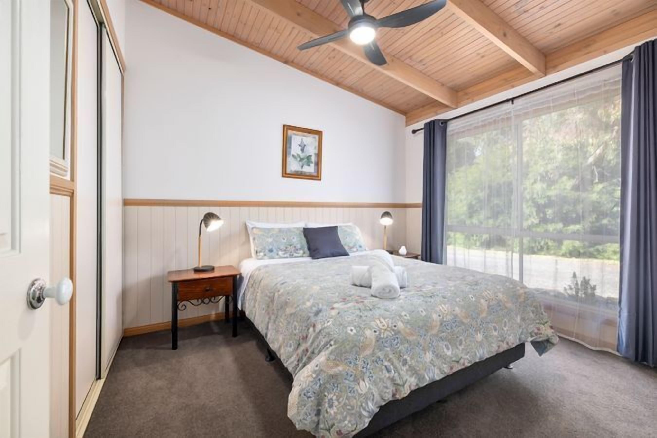 Deluxe Apartment, 2 Bedrooms, Non Smoking, Kitchen (Deluxe Spa Cottage 2)
