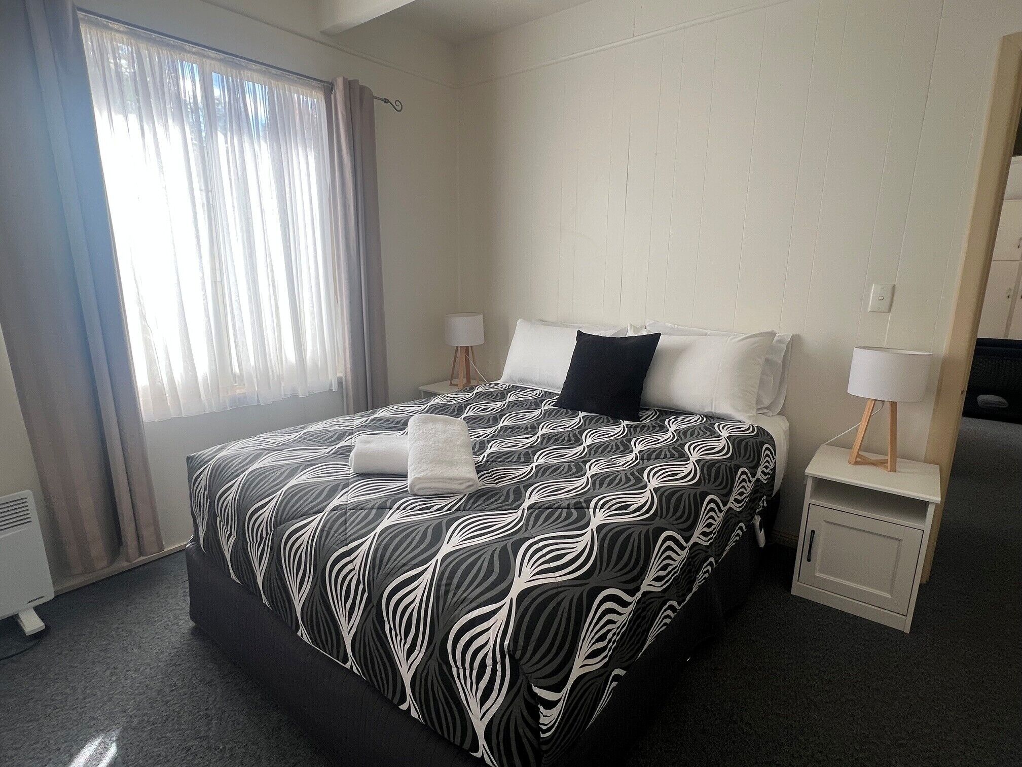 Standard Suite, Multiple Bedrooms, Kitchen (House 2)