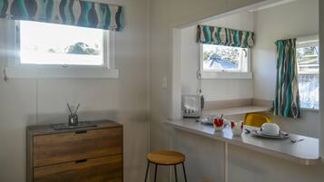 Standard Shared Dormitory, Non Smoking, Kitchenette (Backpacker 4 Bed Share) | Free WiFi