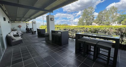 Country Roads Motor INN Dysart
