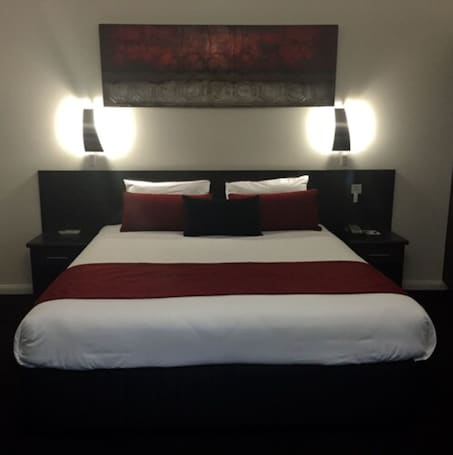 King Room 2. Abel Tasman Motor Inn