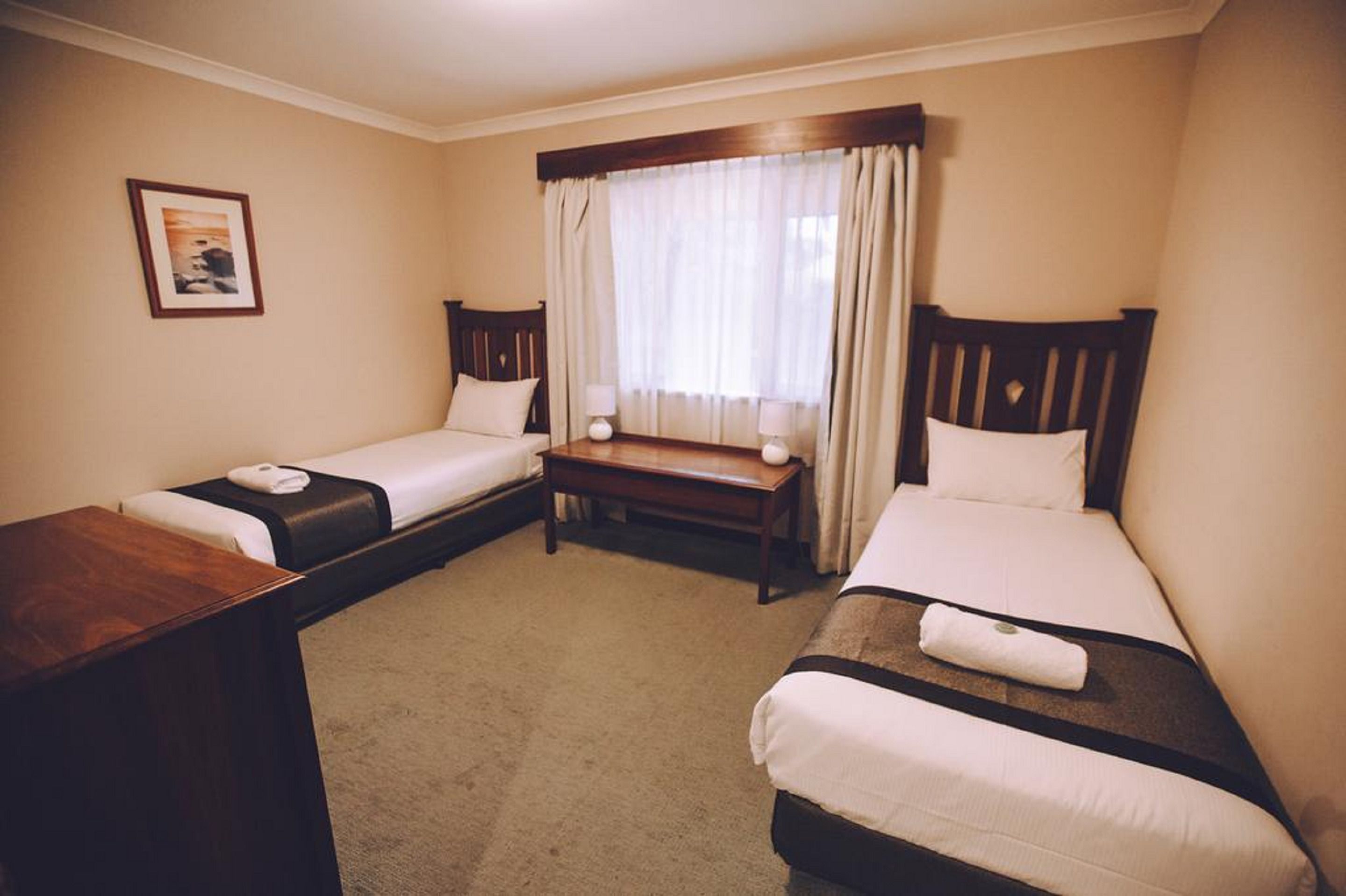 family 2 bedroom villa + loft | iron/ironing board, bed sheets, wheelchair access