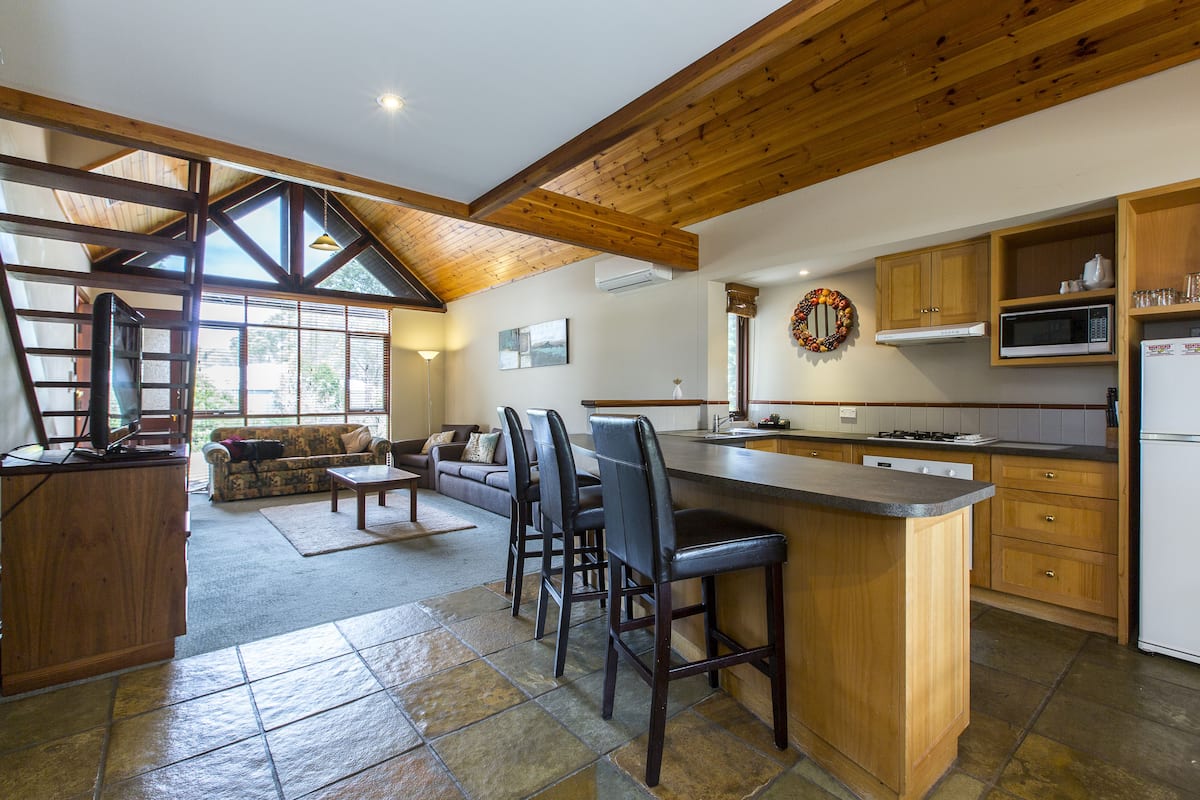 40-inch tv with digital channels