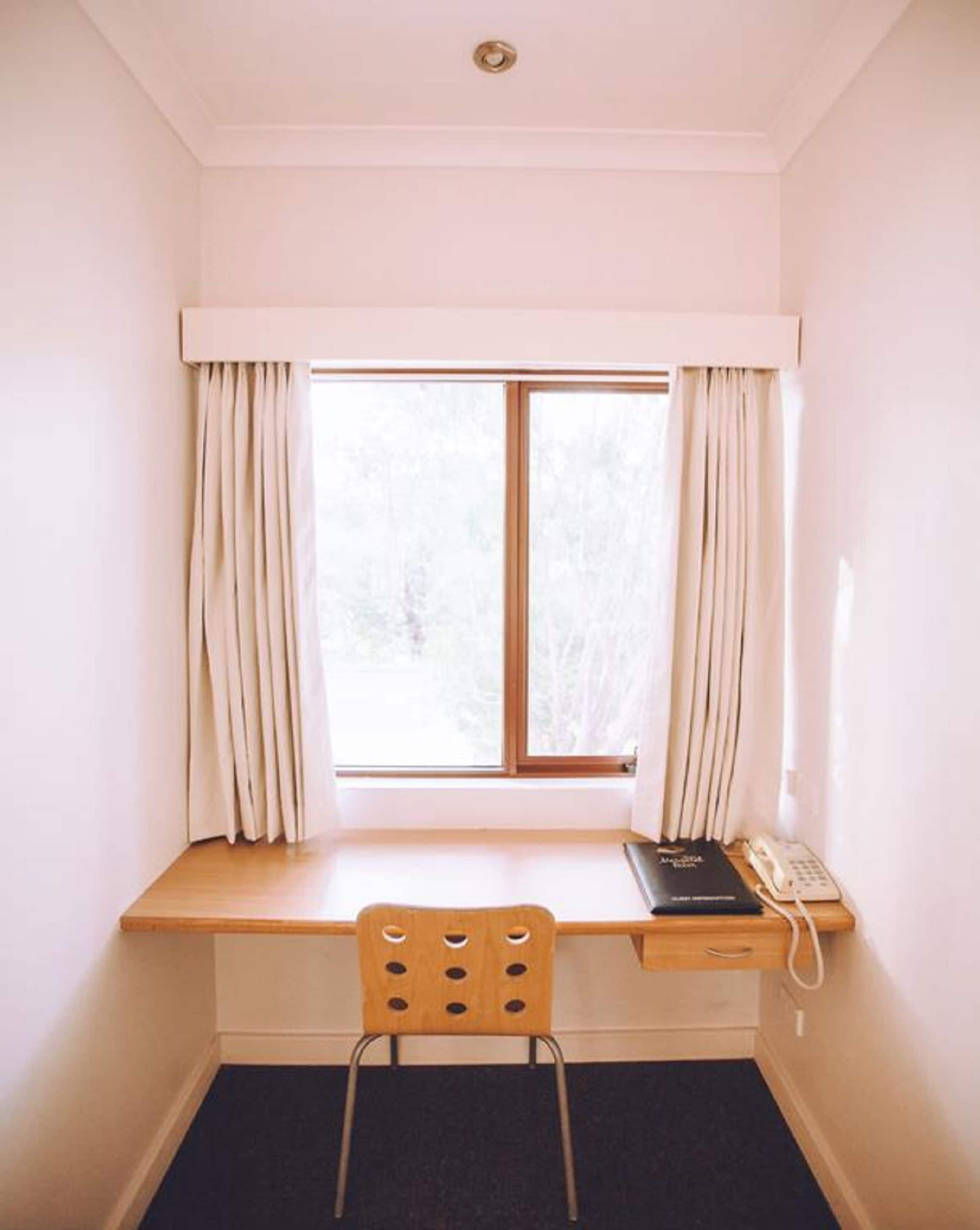 twin room | iron/ironing board, bed sheets, wheelchair access