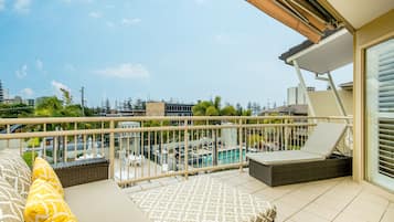 Standard Apartment, 2 Bedrooms | Balcony