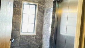Lift - City Suites Tauranga (Tauranga)