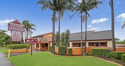 Engadine Motor Inn