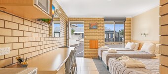 The Stagecoach Inn Motel