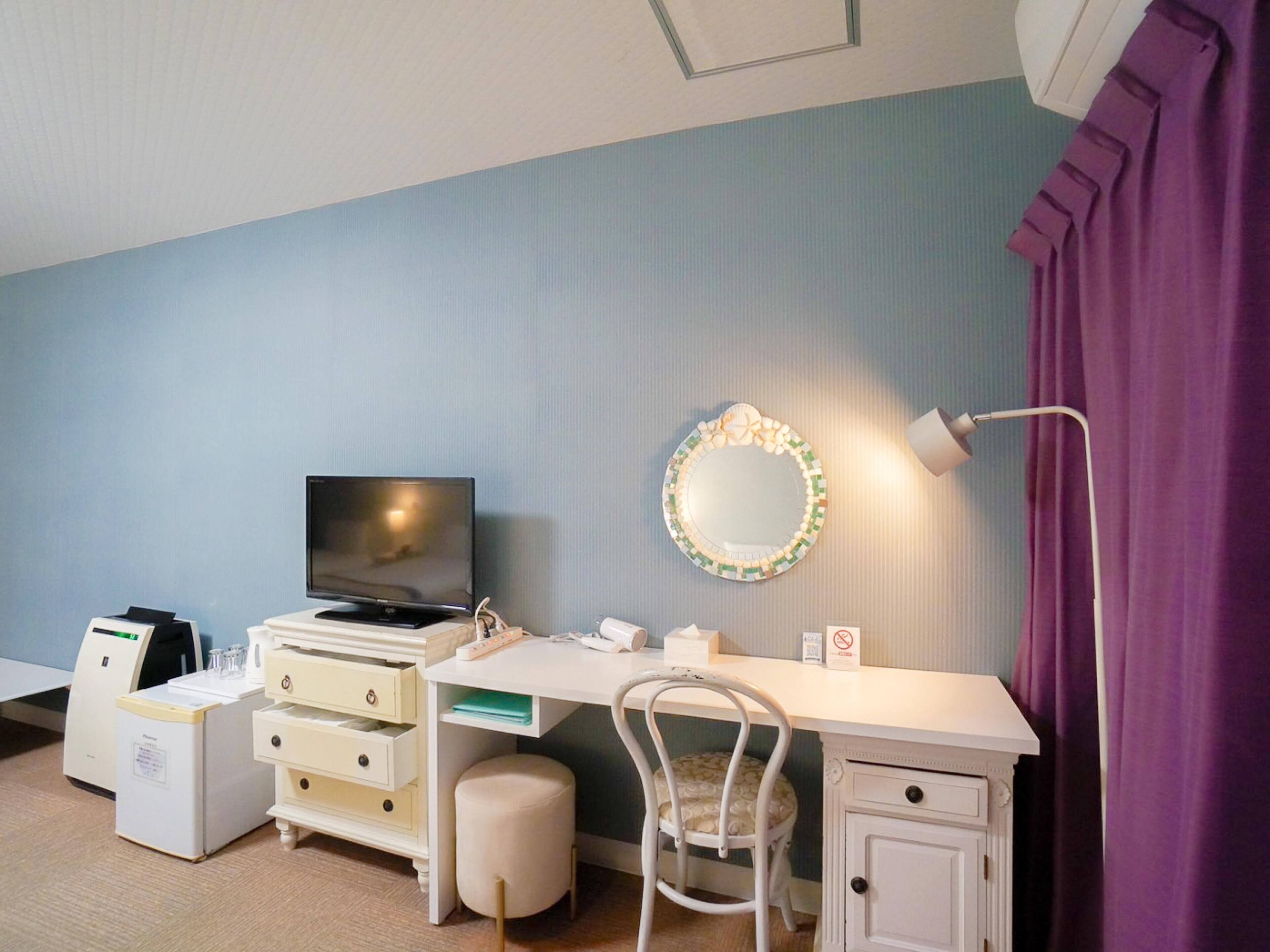 1 bedroom, desk, blackout curtains, free wifi