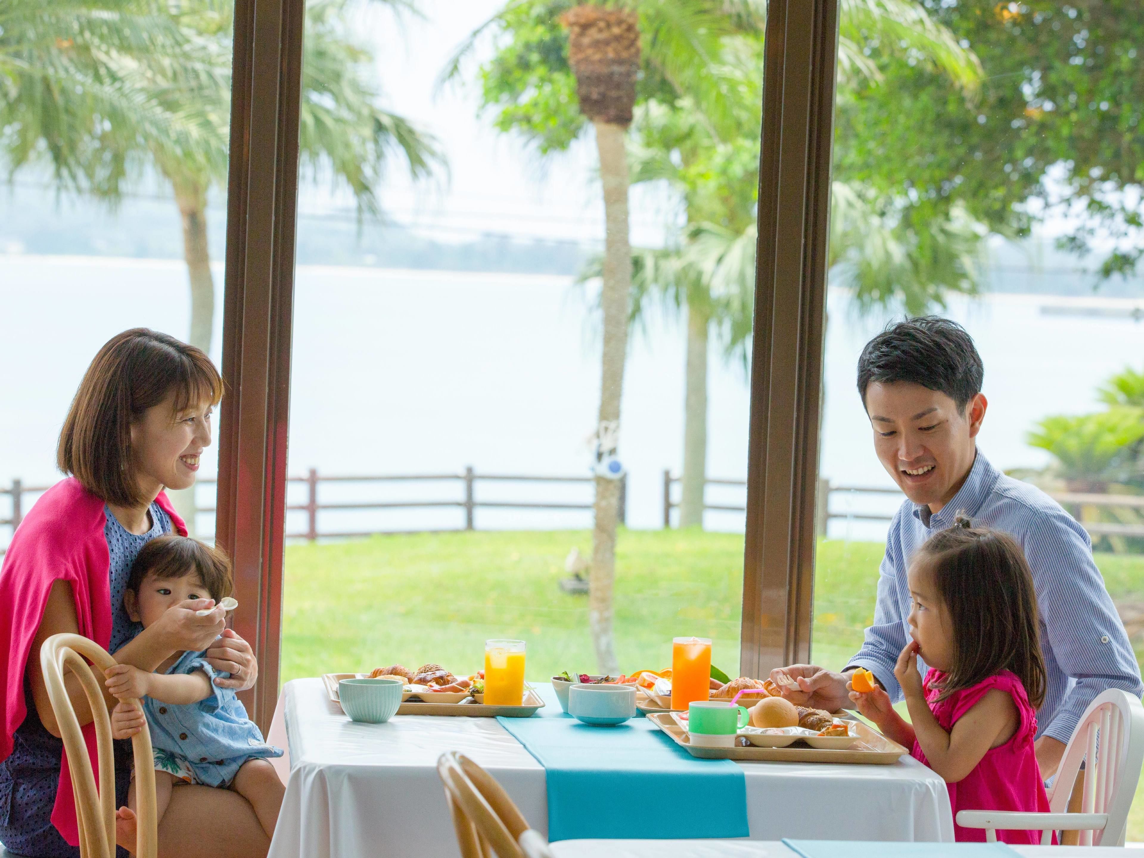 Päivittäinen buffetaamiainen (1650 JPY per henkilö)