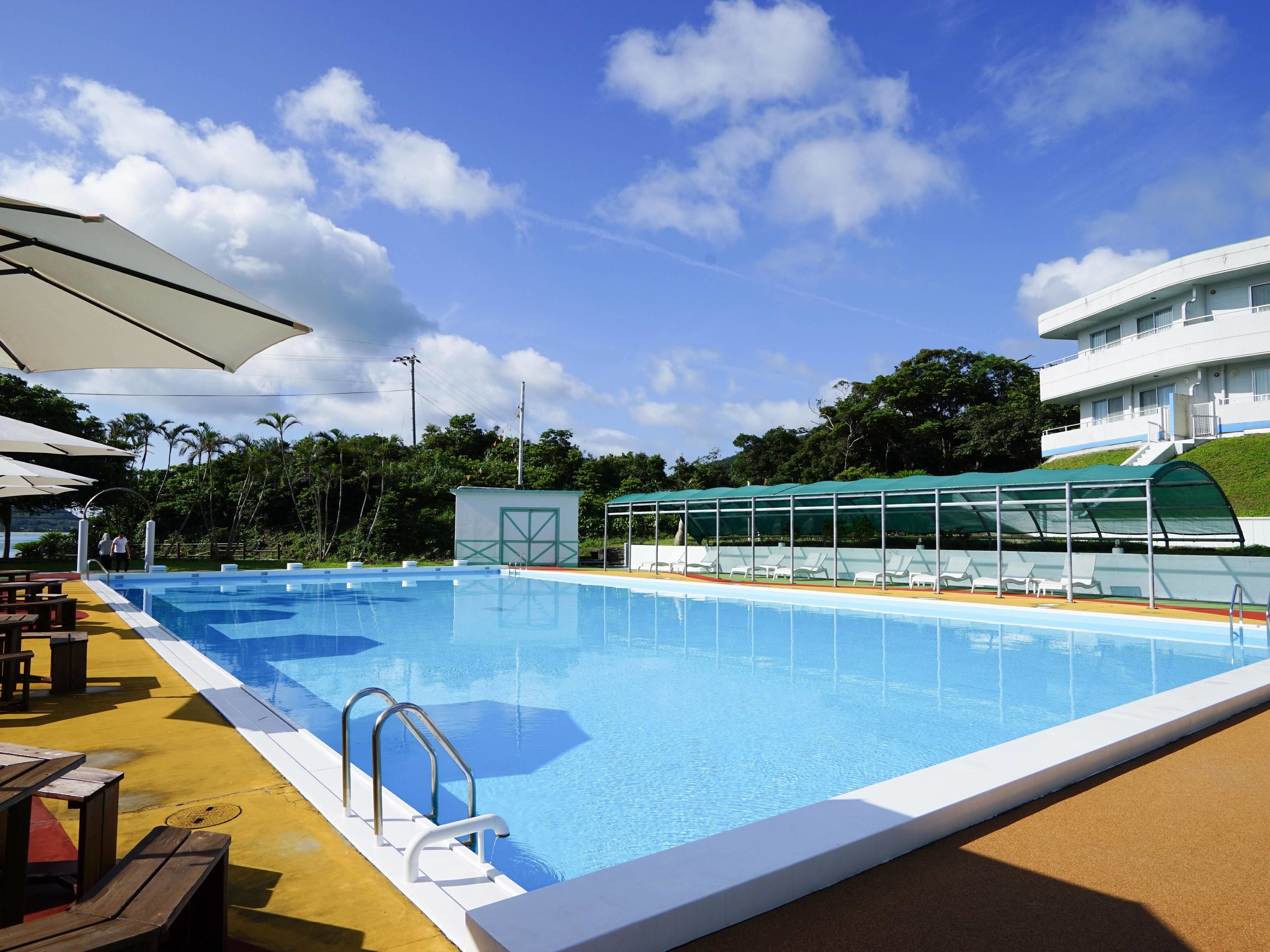 Seasonal outdoor pool