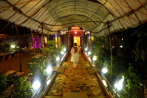 Saraya Art Cafe B&b - Goa