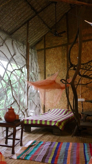 Individually decorated, individually furnished - Saraya Art Cafe B&B (Alto de Porvorim)