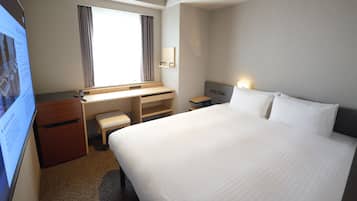 Down comforters, soundproofing, iron/ironing board, free WiFi