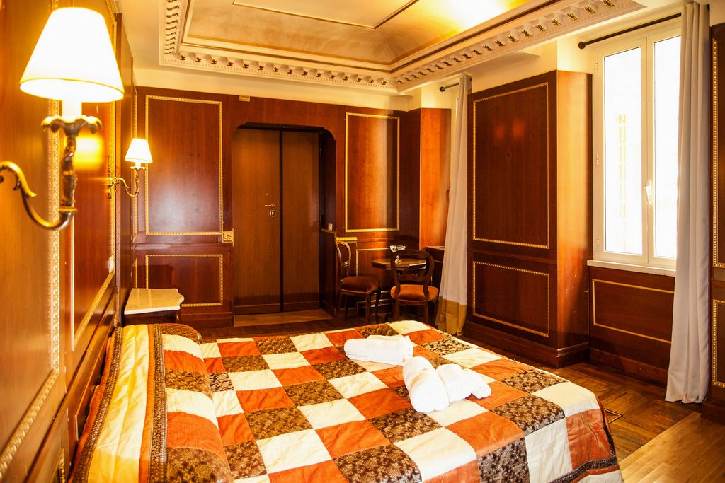 Foto - Domina Popolo