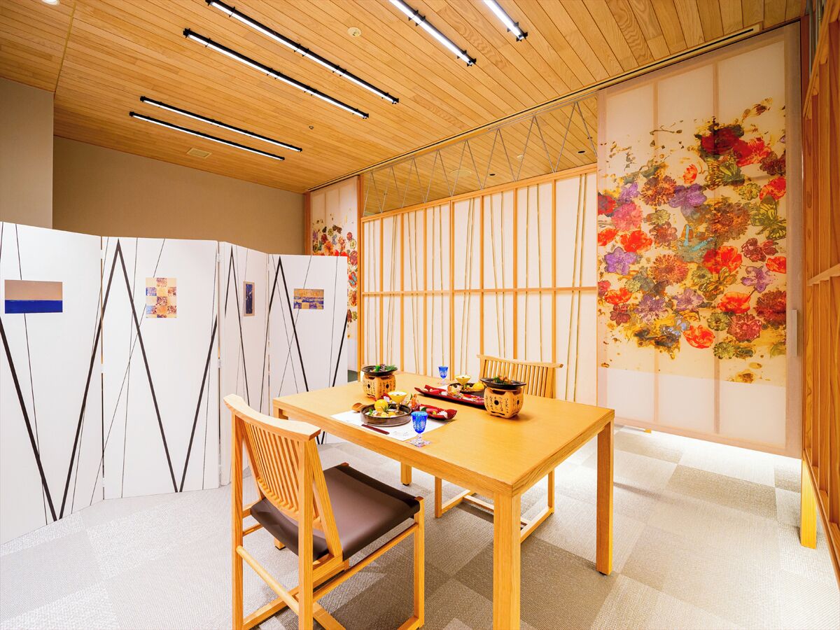 3 间餐厅，供应早餐和晚餐